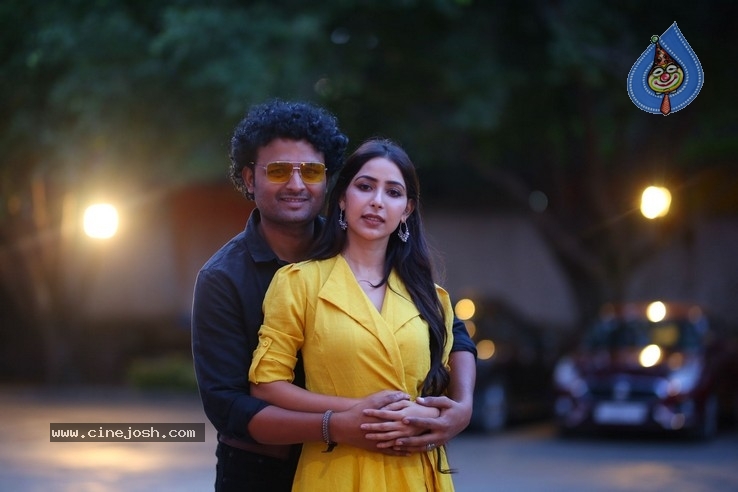 Prema Pipasi Movie Poster Launch - 16 / 34 photos