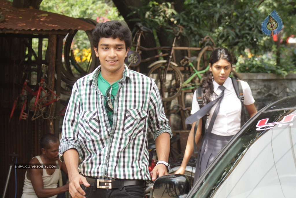 Premalo Padithe Movie Stills - 42 / 50 photos