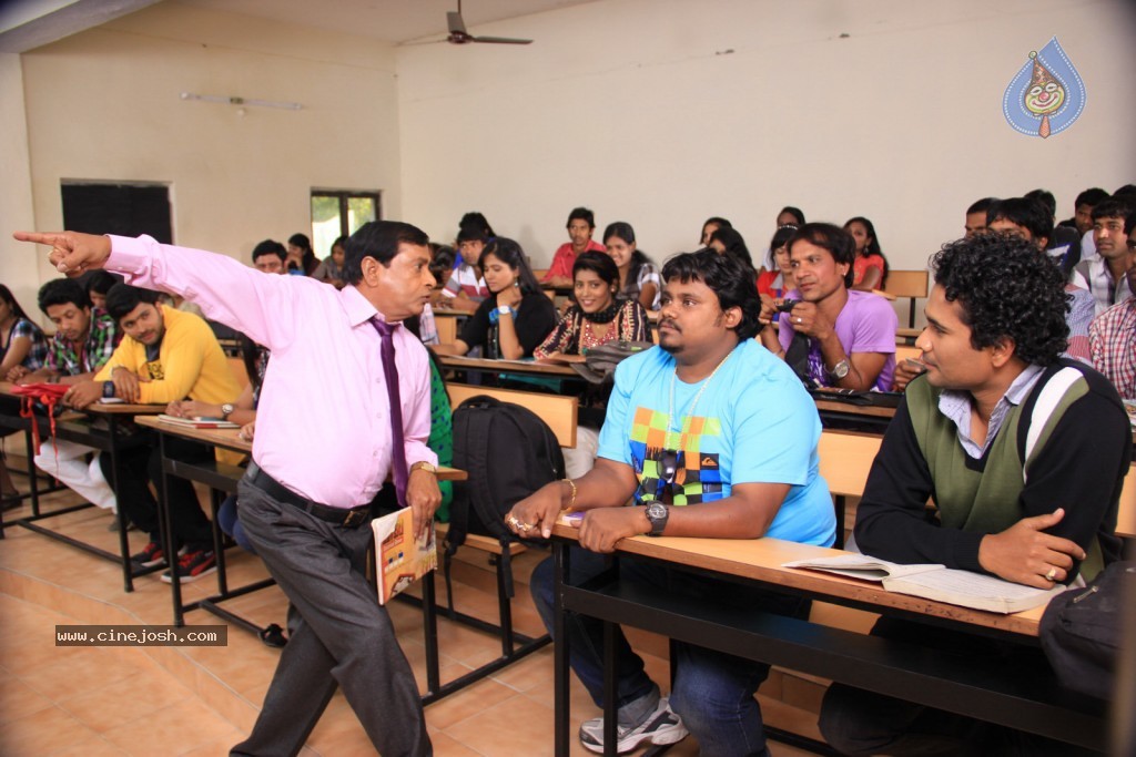 Premantene Chitram Movie Photos - 37 / 104 photos