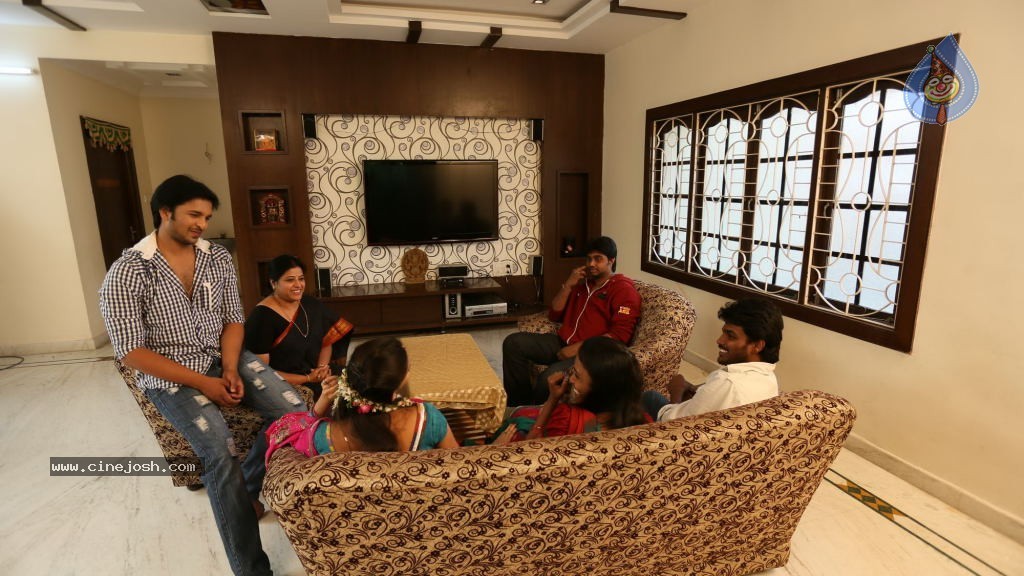 Premisthe Poye Kaalam Stills n Walls - 10 / 60 photos