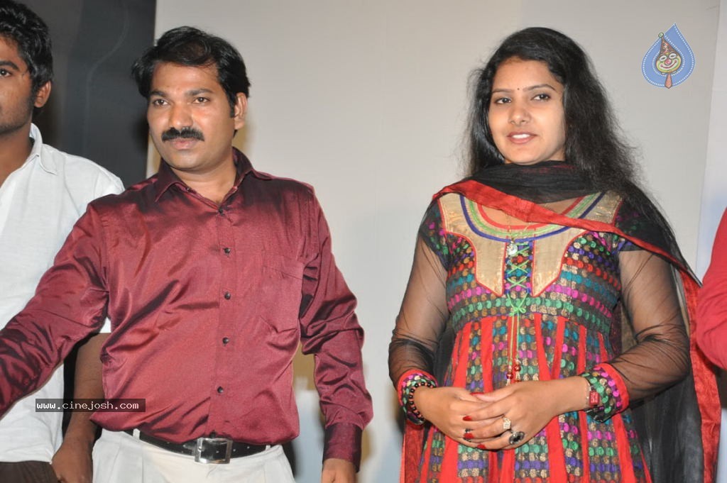 Priya Nee Meedey Aashaga Audio Launch n Stills - 29 / 62 photos