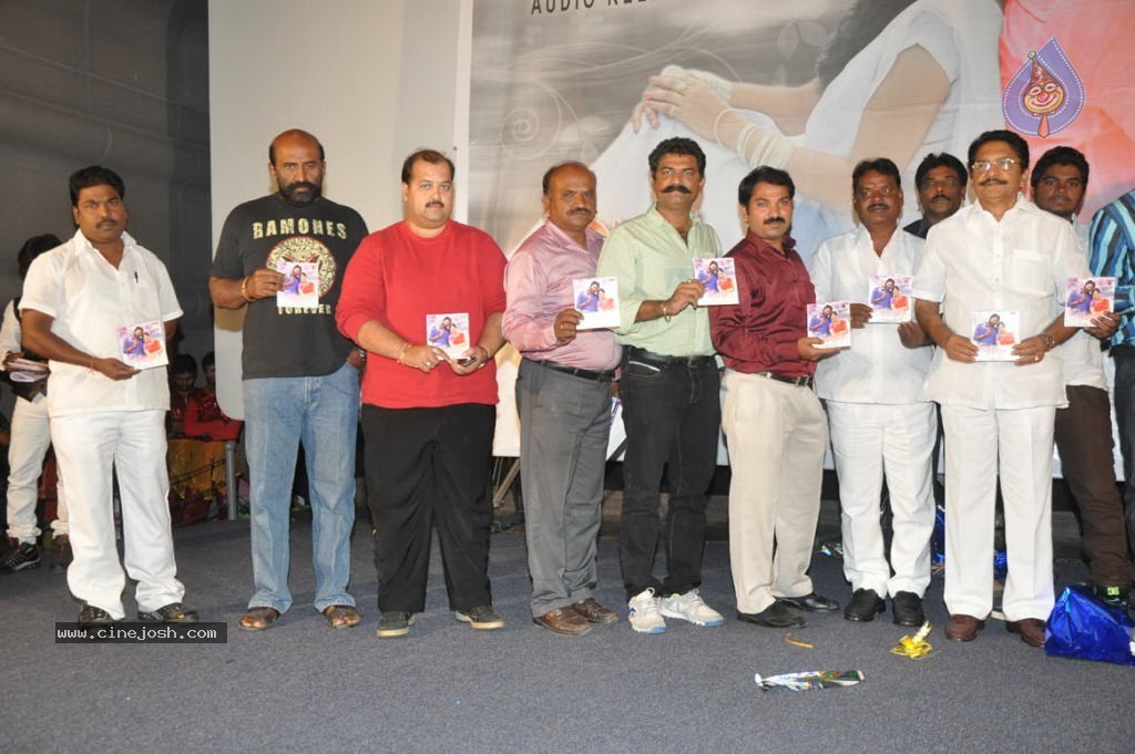 Priya Nee Meedey Aashaga Audio Launch n Stills - 57 / 62 photos