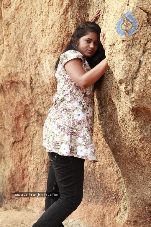 Priya Premalo Pream Stills and Walls - 26 / 69 photos