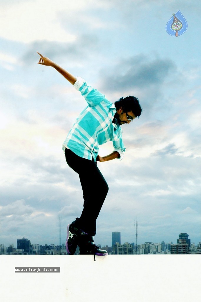 Priya Premalo Pream Stills n Walls - 78 / 90 photos