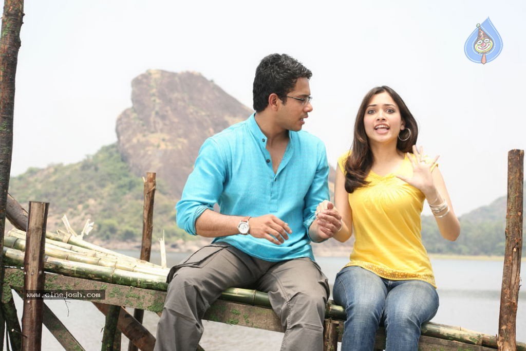 Priya Priyatama Movie Stills - 13 / 55 photos