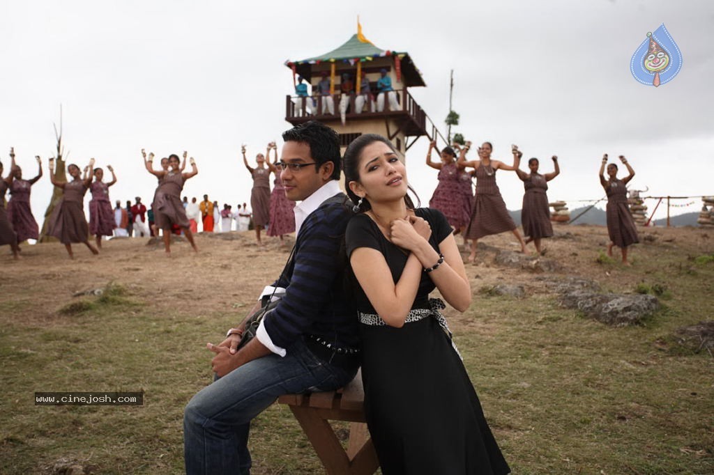 Priya Priyatama Movie Stills - 48 / 55 photos