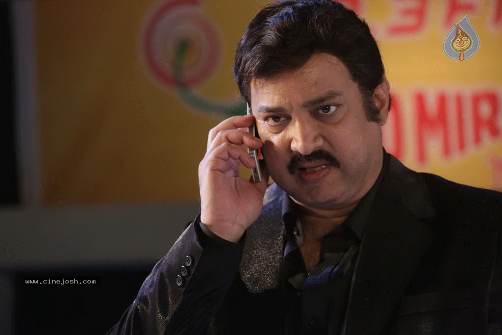 Priyamudan Priya Tamil Movie Stills - 34 / 111 photos