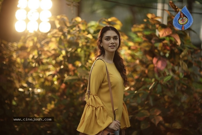 Psycho Tamil Movie Stills - 23 / 33 photos