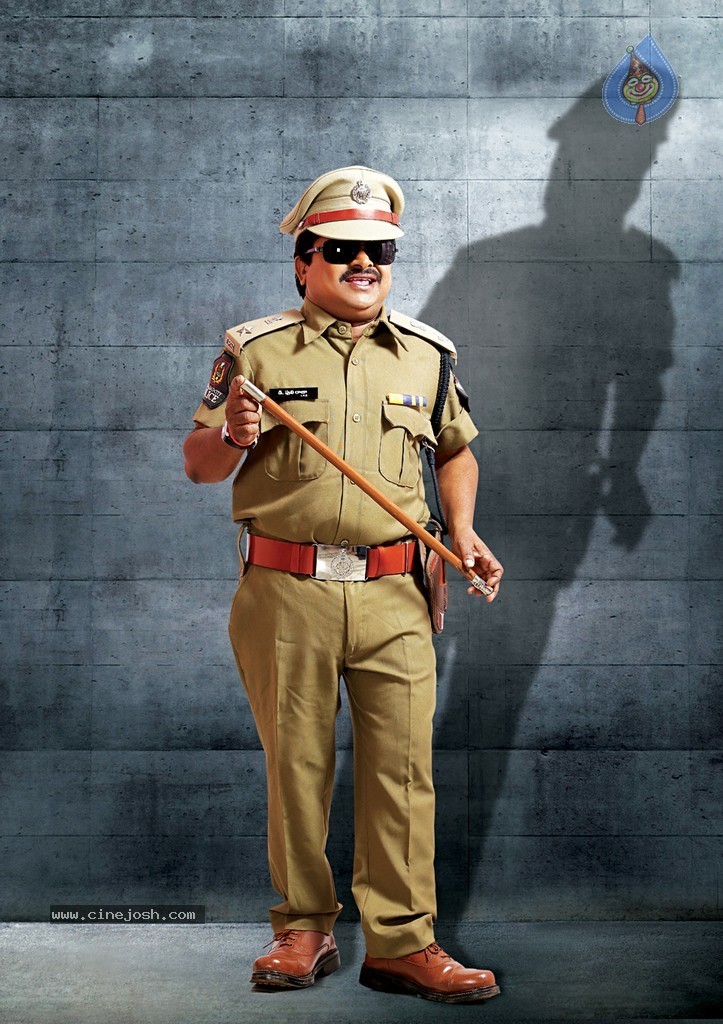 Puliraja IPS Stills - 6 / 10 photos