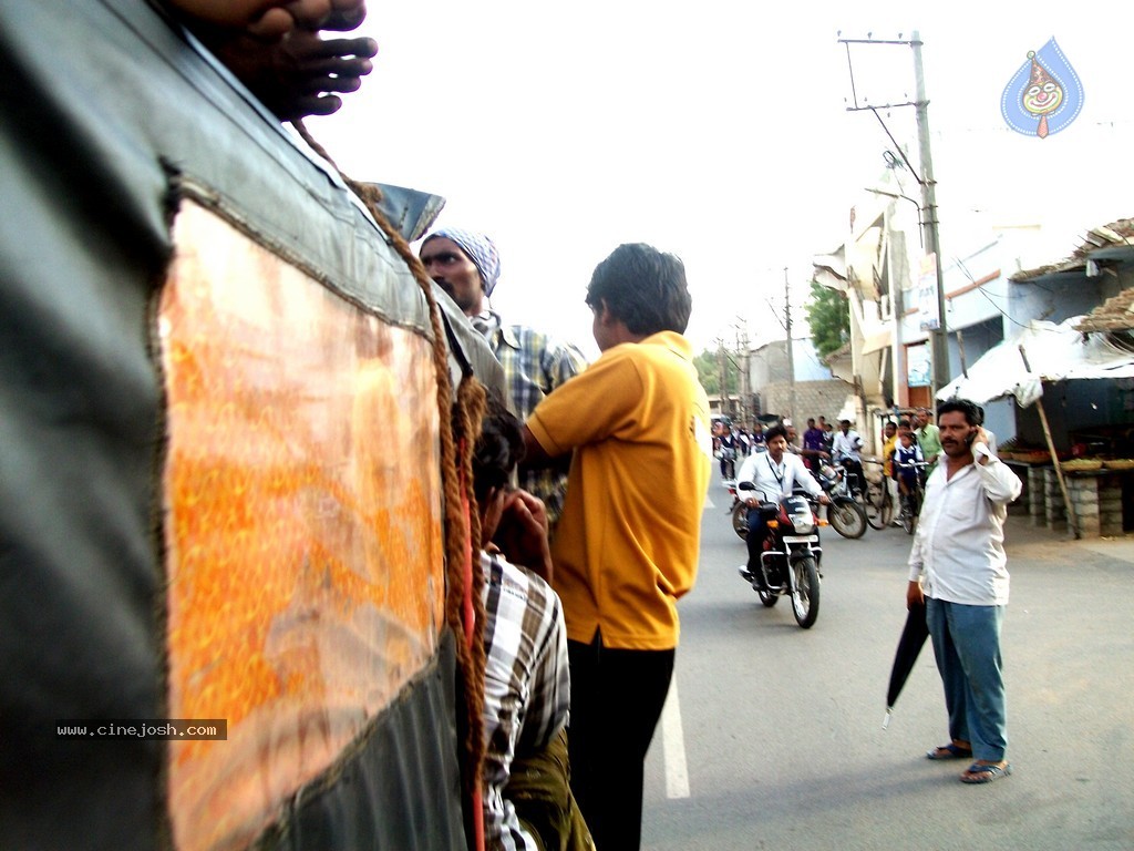 Pullaiah Premakatha Movie Stills n Posters - 41 / 78 photos