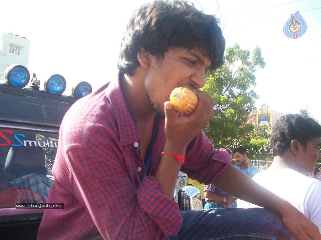 Pullaiah Premakatha Movie Stills n Posters - 52 / 78 photos