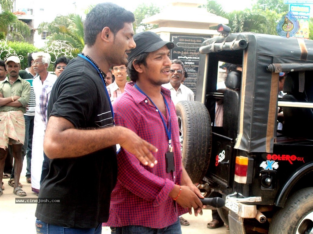 Pullaiah Premakatha Movie Stills n Posters - 60 / 78 photos