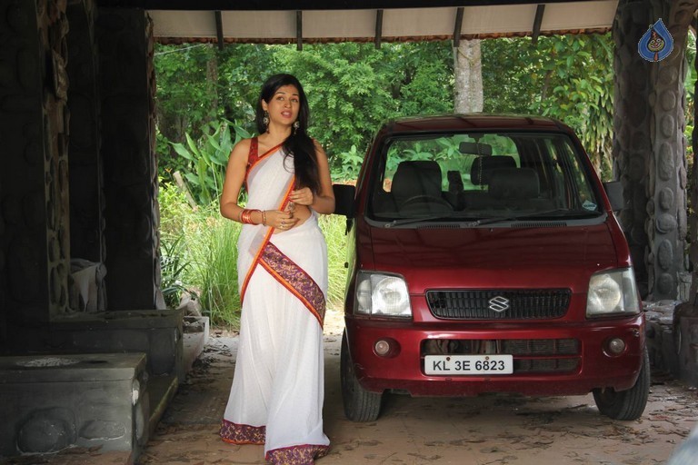 Punnamirathri Film Photos - 21 / 121 photos