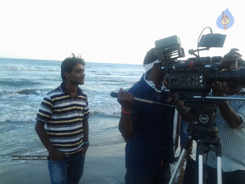 Pure Love Movie Stills - 71 / 141 photos