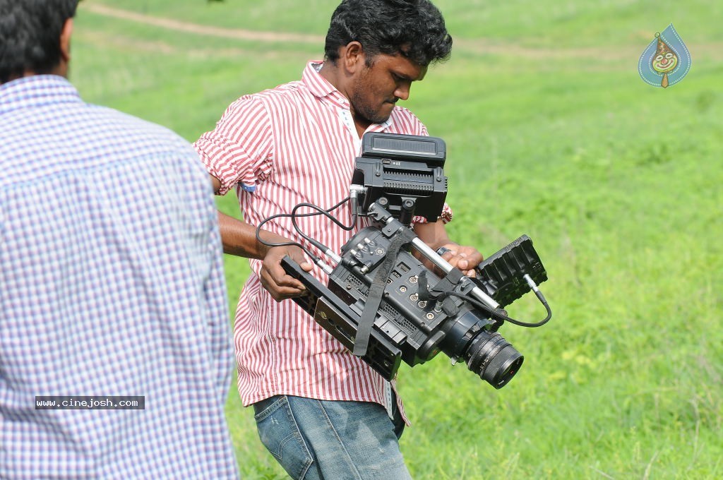 Pure Love Movie Stills - 84 / 141 photos