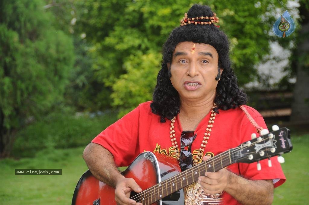 Putukku Jara Jara Dubukku Me Movie Stills n Walls - 38 / 42 photos