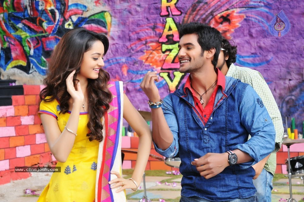 Pyar Mein Padipoyane New Stills - 1 / 5 photos