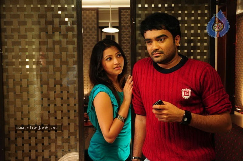 Ra Ra Tamil Movie Stills - 32 / 33 photos
