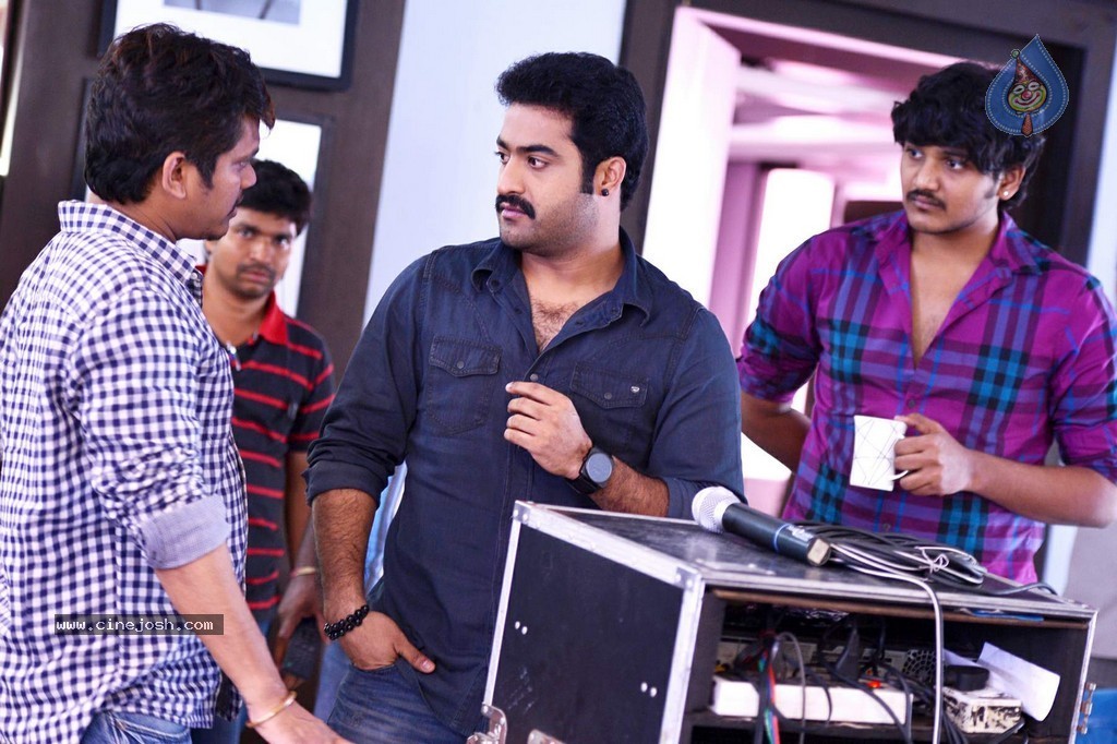 Rabhasa Movie Stills - 2 / 7 photos