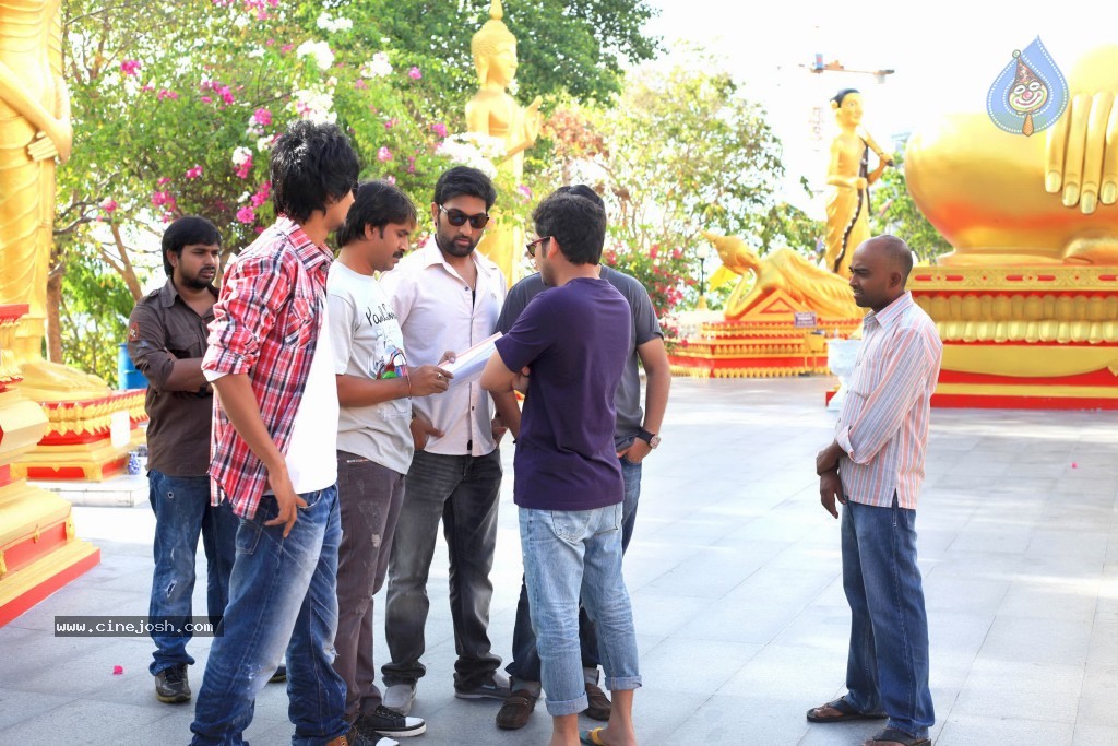 Race Movie New Stills - 15 / 29 photos