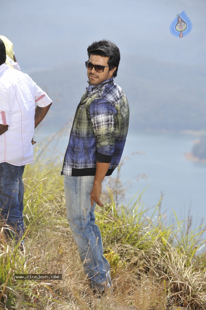 Rachcha Movie Latest Stills - 11 / 15 photos