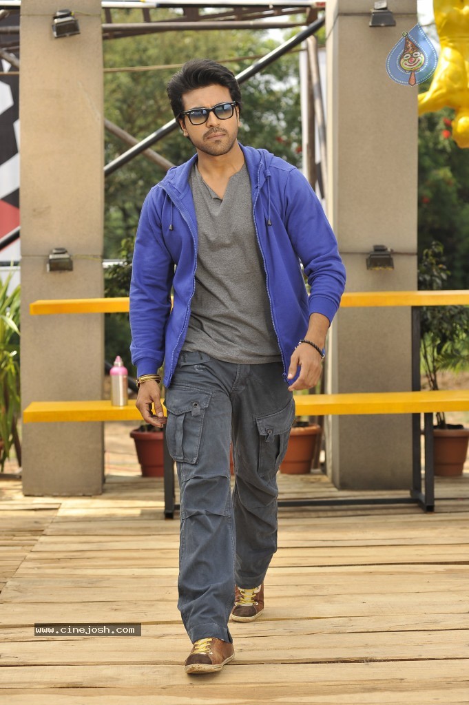 Rachcha Movie New Gallery - 11 / 21 photos