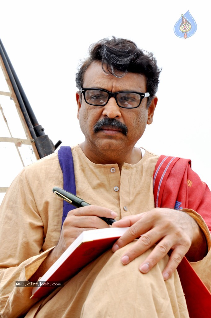 Raghupathi Venkaiah Naidu Movie Stills - 10 / 27 photos