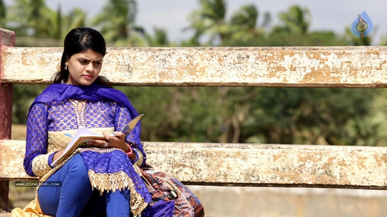 Rajahmundry ki 50 KM Dooramlo Movie Photos - 40 / 58 photos