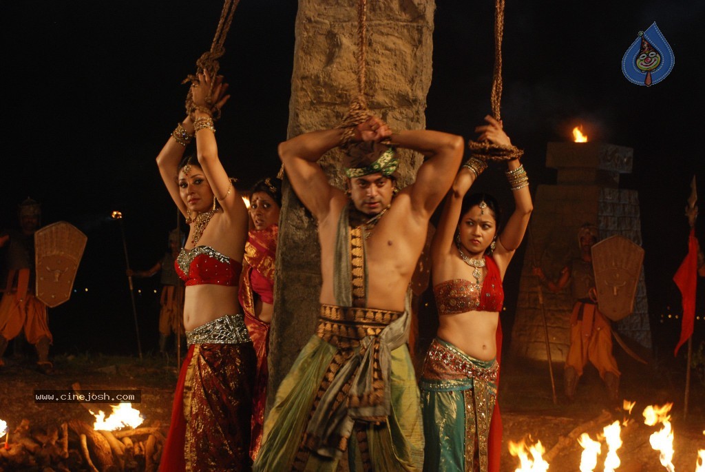 Rajakota Rahasyam New Photos - 143 / 150 photos