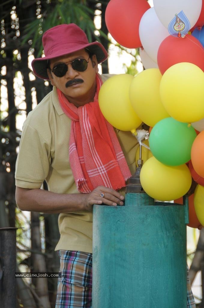 Rajendra Prasad Stills in Lovely Movie - 36 / 39 photos