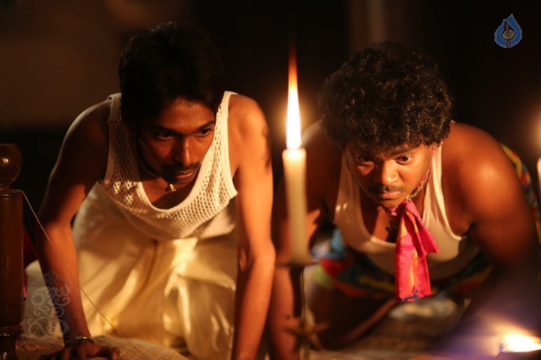 Raju Gari Gadi Film Photos - 14 / 32 photos