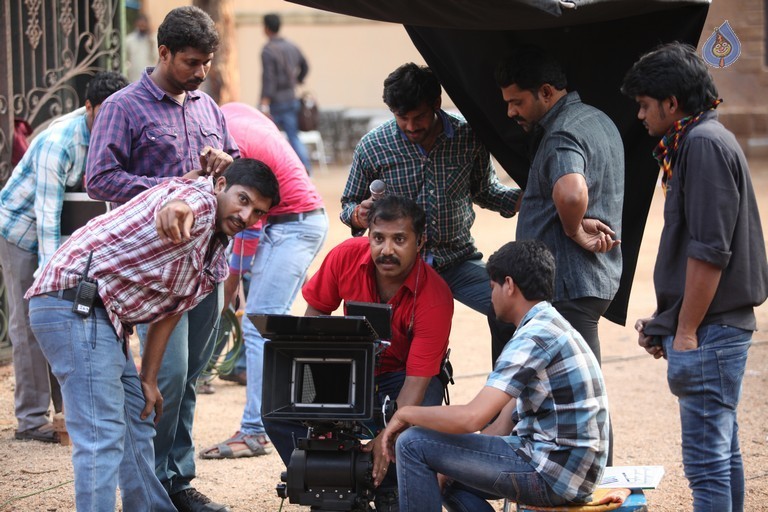 Raju Gari Gadi Film Photos - 19 / 32 photos