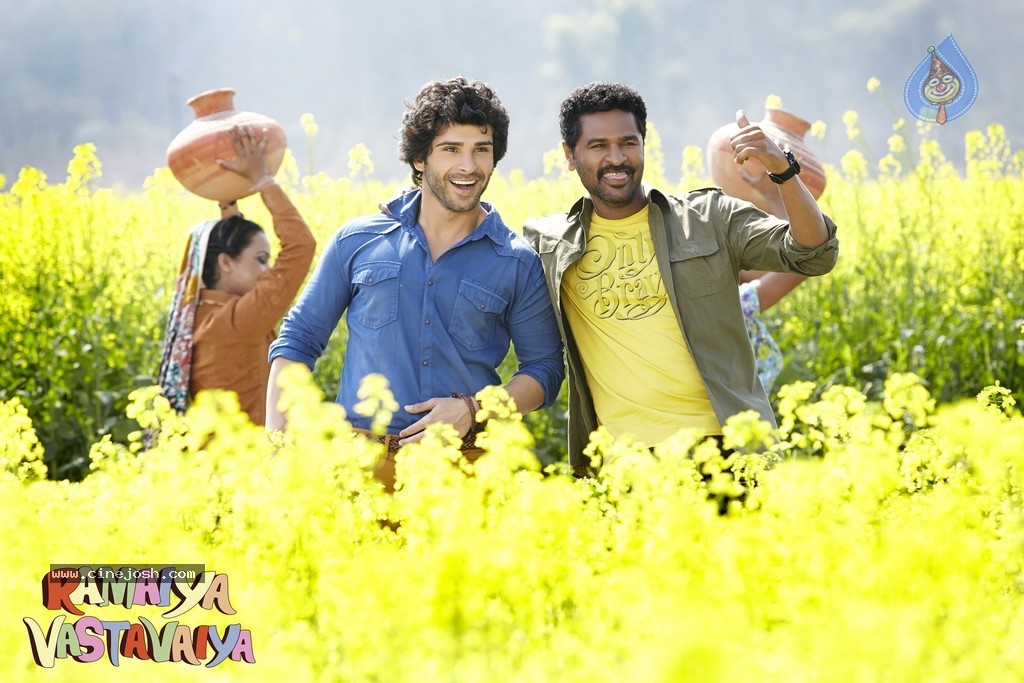 Ramaiya Vastavaiya Stills n Posters - 20 / 283 photos