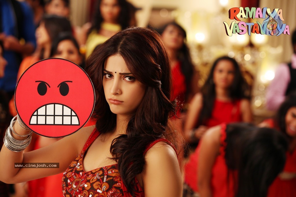 Ramaiya Vastavaiya Stills n Posters - 63 / 283 photos