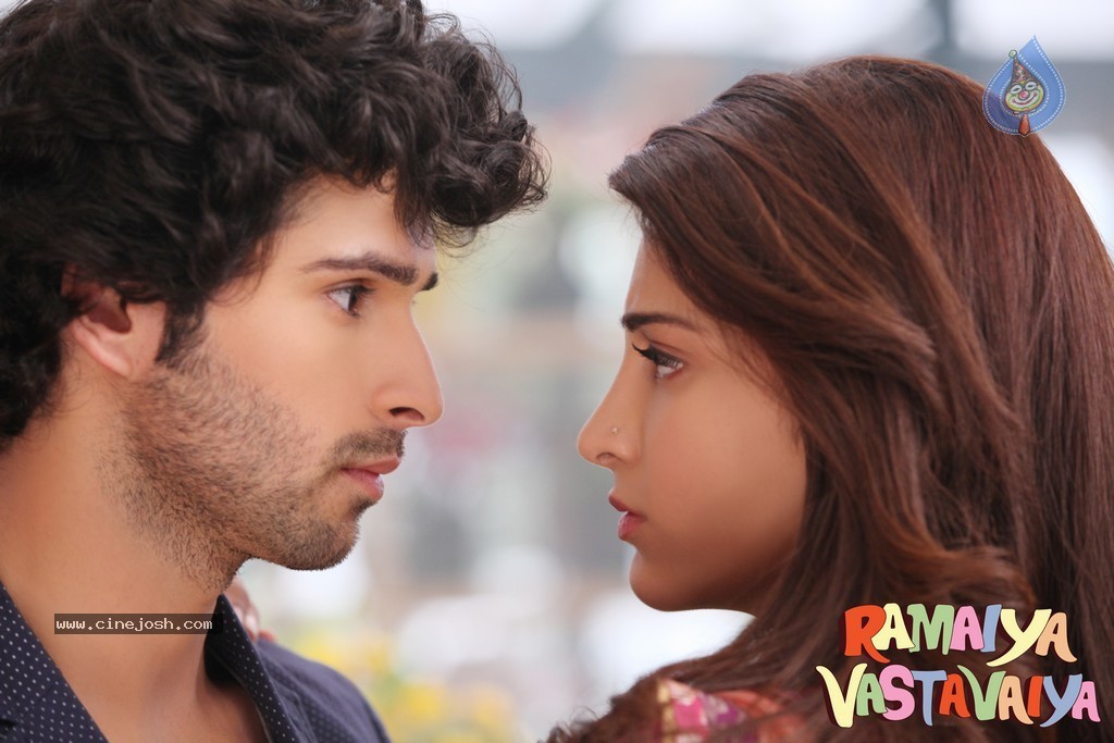 Ramaiya Vastavaiya Stills n Posters - 85 / 283 photos