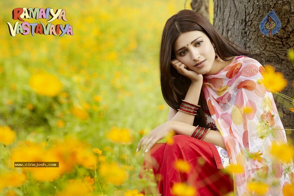 Ramaiya Vastavaiya Stills n Posters - 143 / 283 photos