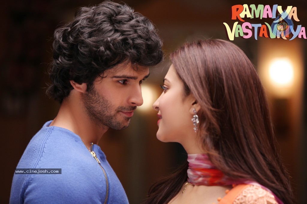 Ramaiya Vastavaiya Stills n Posters - 148 / 283 photos