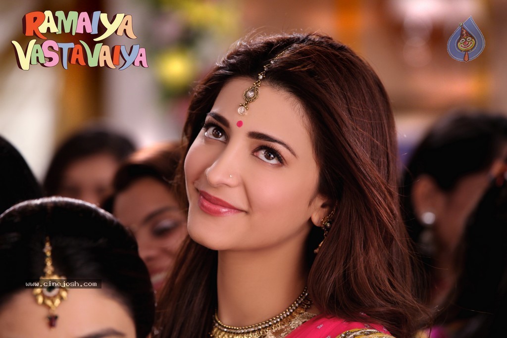 Ramaiya Vastavaiya Stills n Posters - 154 / 283 photos