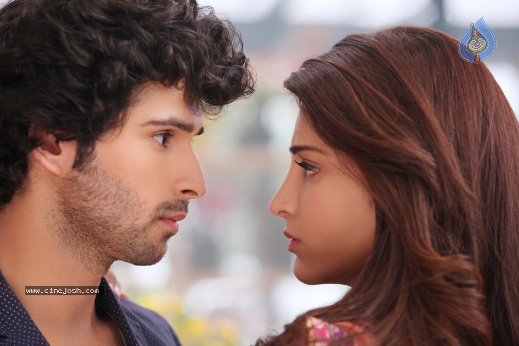 Ramaiya Vastavaiya Stills n Posters - 269 / 283 photos