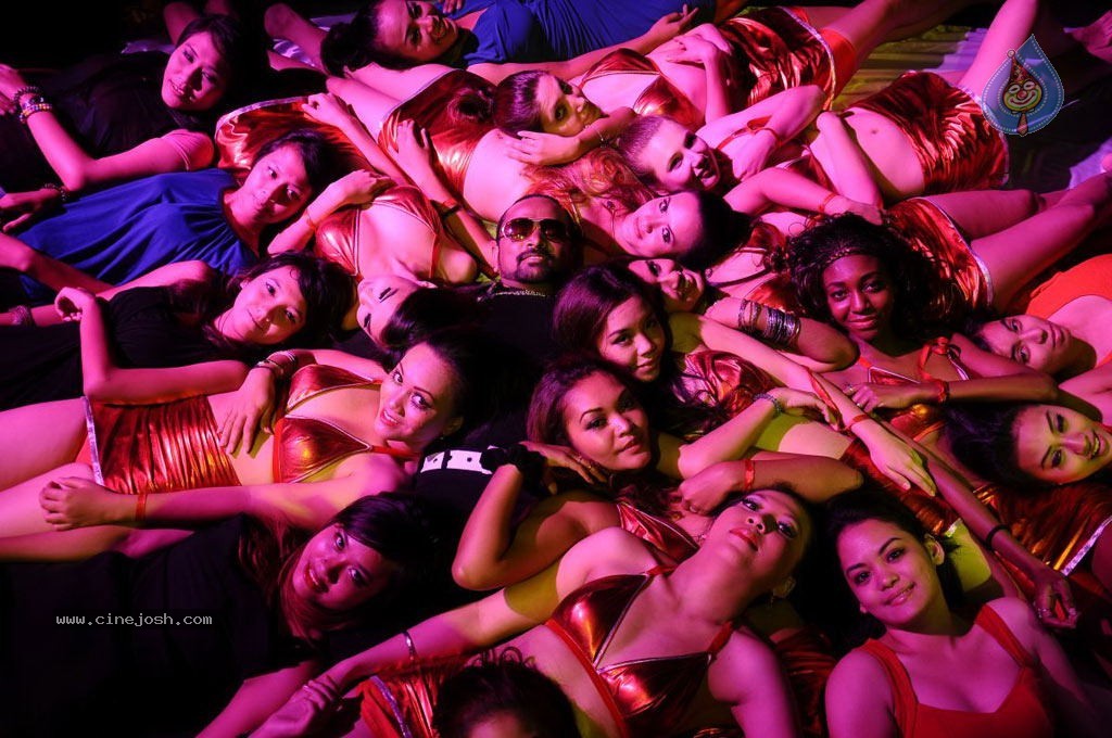 Ranam Tamil Movie New Stills - 45 / 52 photos