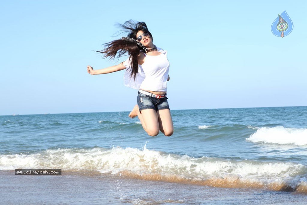 Ranam Tamil Movie New Stills - 50 / 52 photos