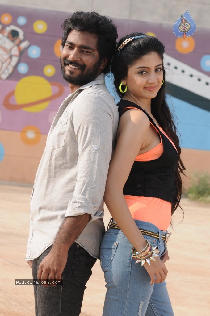 Ranam Tamil Movie Stills - 80 / 99 photos