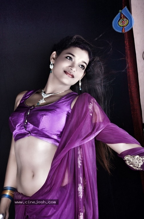 Rangeela Movie Stills And Posters - 44 / 44 photos