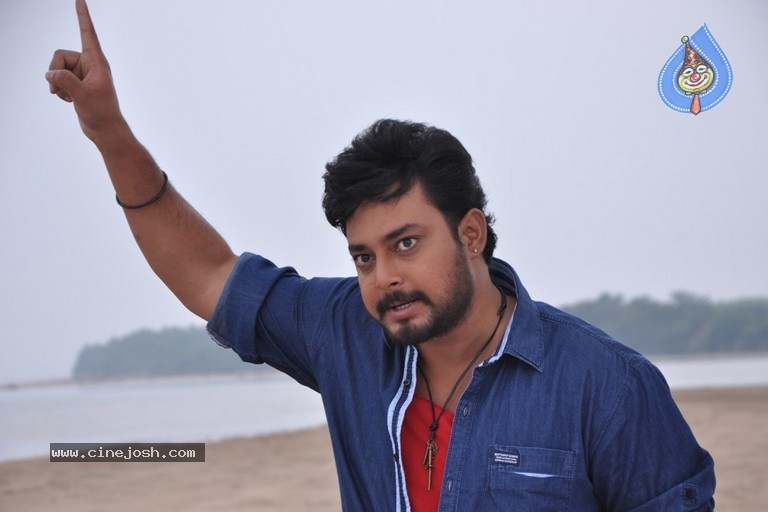 Rangu Movie Stills - 5 / 5 photos