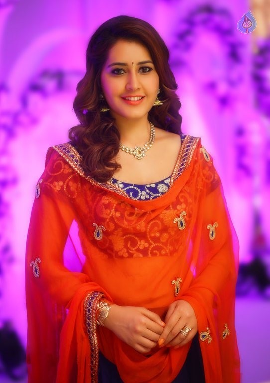 Rashi Khanna in Bengal Tiger - 2 / 2 photos