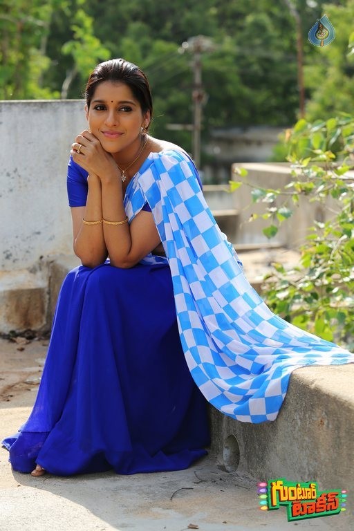 Rashmi Gautam in Guntur Talkies - 3 / 15 photos