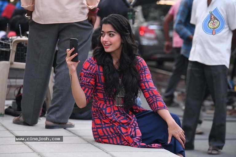 Rashmika Mandanna Stills From DevaDas - 17 / 20 photos