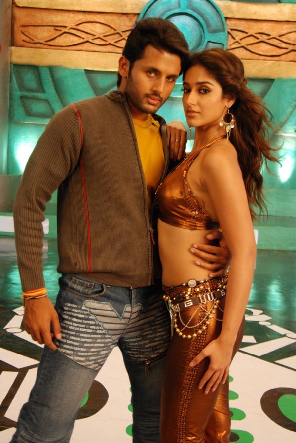 Rechipo Movie Stills Latest - Nitin - Ileana - 2 / 23 photos