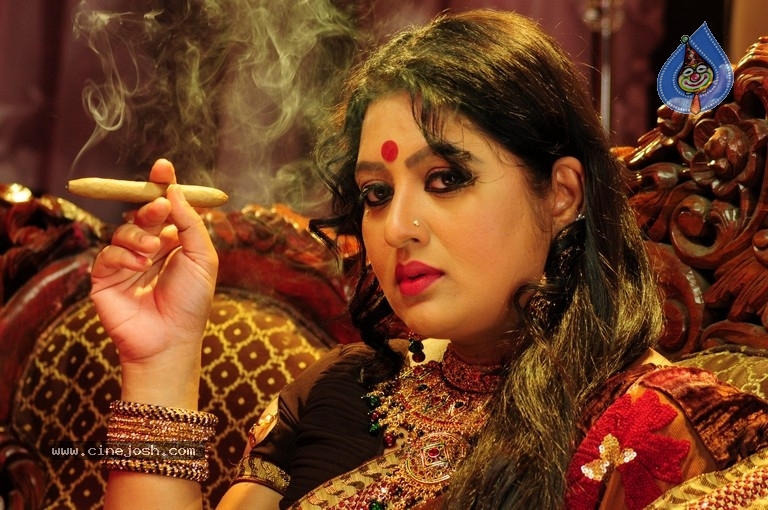 Red Mirchi Movie Stills - 12 / 36 photos