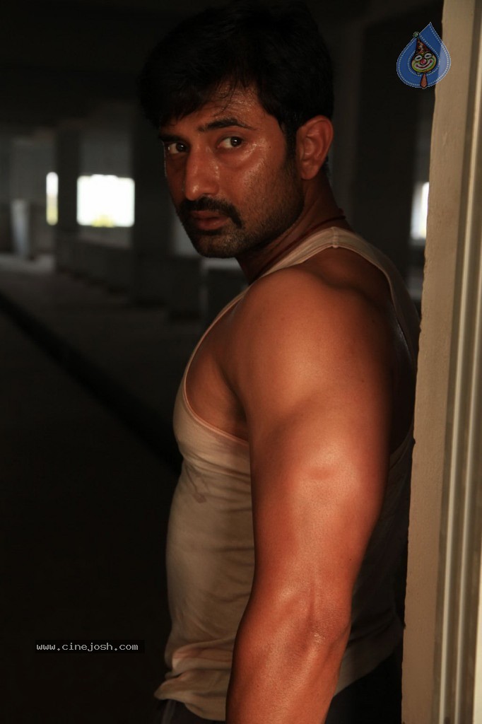 Rendavathu Padam Tamil Movie New Stills - 6 / 54 photos